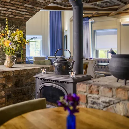 Hotel Meadowlands 4*