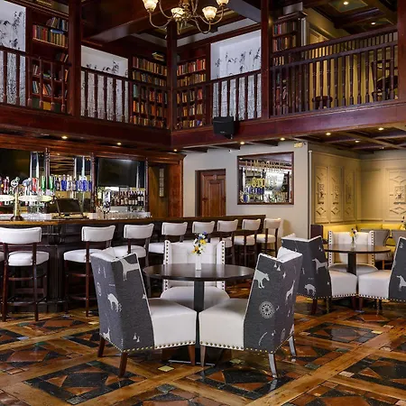 Meadowlands Hotel 4*