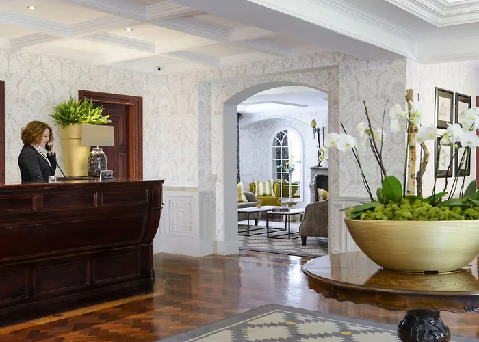 Meadowlands Hotel 4*